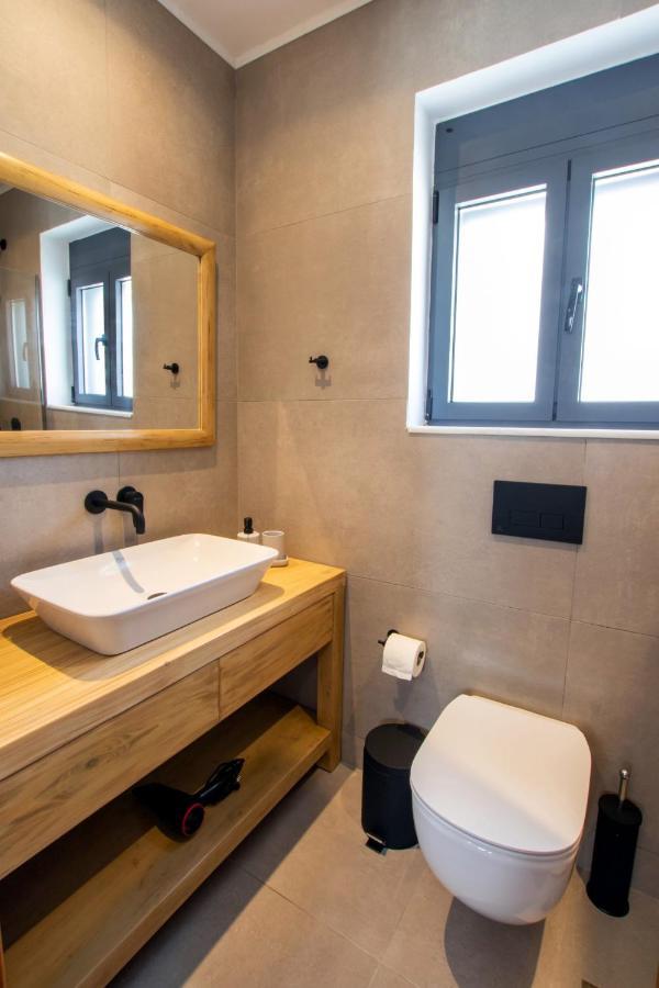 Cato Agro 3, Seafront Villa With Private Pool Afiartis Dış mekan fotoğraf